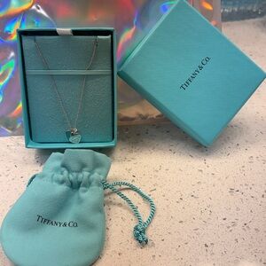 Tiffany & Co. Return to Tiffany Double Heart Tag Pendant necklace (Authentic)